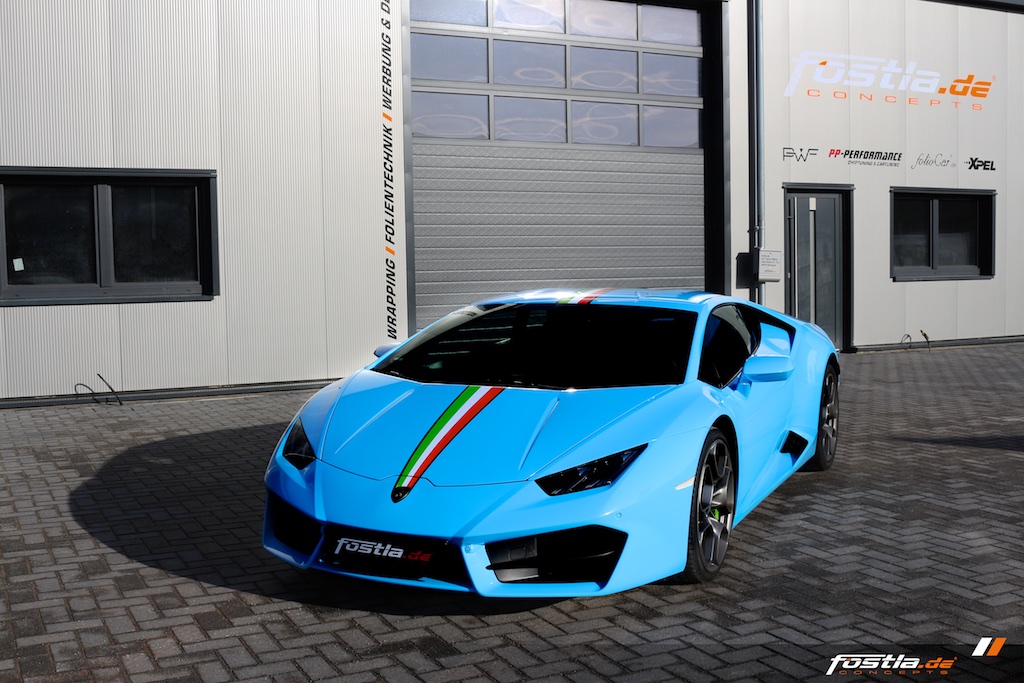 Lamborghini Huracán Coupè - Light Blue 3.jpg
